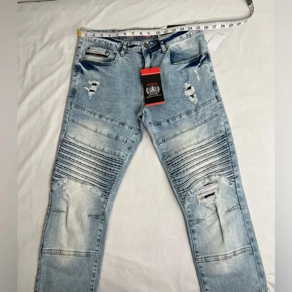 Akademiks Jeanius Level Men’s Jeans Distressed straight Legs denim Size 30X32 - Picture 7 of 8
